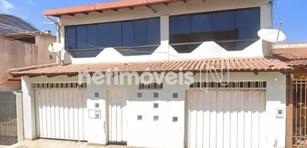 Casa com 6 Quartos à venda, 400m² no Taguatinga Norte, Brasília