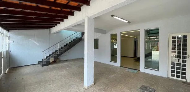 Sobrado com 4 Quartos à venda, 400m² no Ceilândia Norte, Brasília