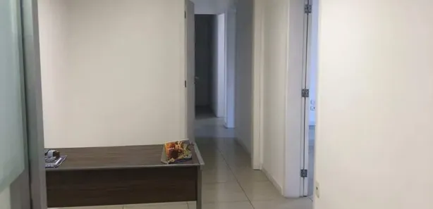Sala Comercial para alugar, 90m² no Centro, Santos