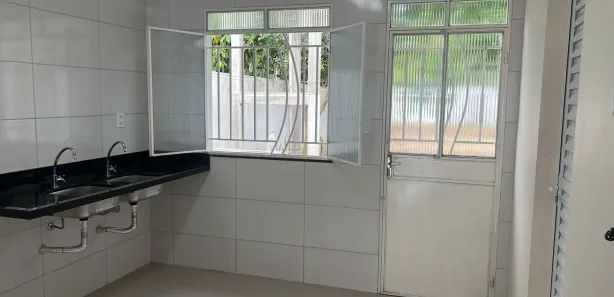 Casa com 3 Quartos para alugar, 200m² no Cidade Nova, Manaus