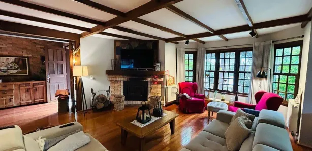 Casa com 3 Quartos à venda, 206m² no Bairro Lago Negro, Gramado