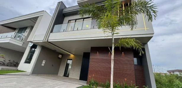 Casa de Condomínio com 4 Quartos à venda, 250m² no Flores, Manaus