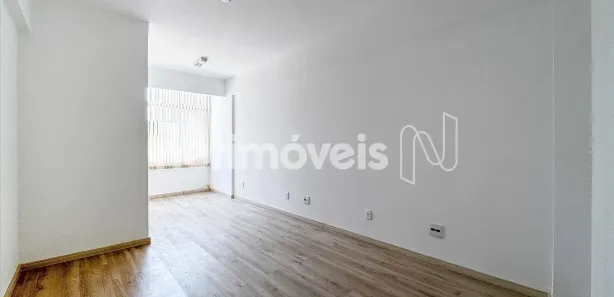 Sala Comercial à venda, 21m² no Santo Antônio, Belo Horizonte