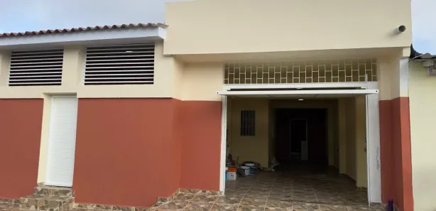 Casa com 4 Quartos à venda, 230m² no Alvorada, Manaus
