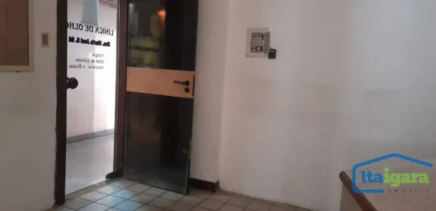 Sala Comercial à venda, 28m² no Brotas, Salvador