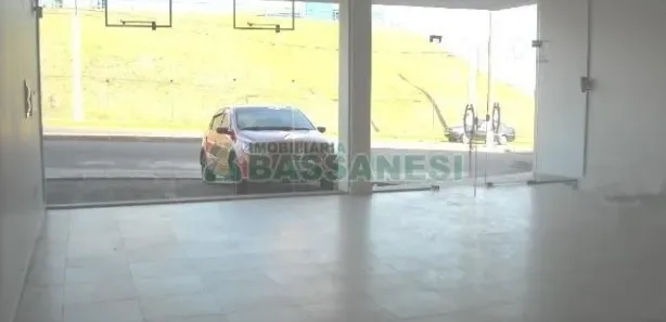 Ponto Comercial à venda, 256m² no Sanvitto, Caxias do Sul