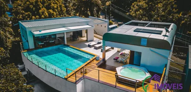 Casa de Condomínio com 6 Quartos à venda, 696m² no Guararú, Guarujá