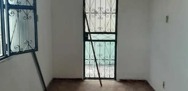 Prédio Residencial com 8 Quartos à venda, 225m² no Periperi, Salvador