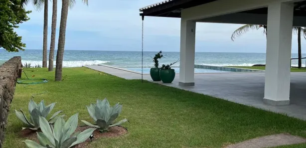 Casa de Condomínio com 5 Quartos para venda ou aluguel, 250m² no Interlagos (Abrantes), Camaçari