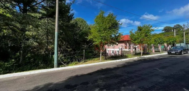 Lote/Terreno à venda, 542m² no Ipê Amarelo, Gramado