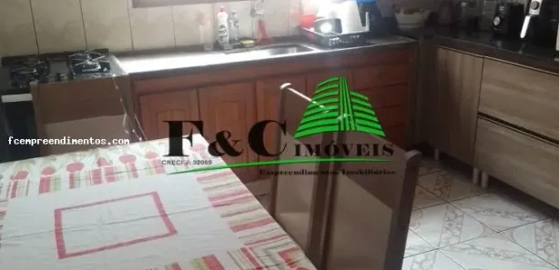 Casa com 3 Quartos à venda, 160m² no Parque Tiradentes, Araras