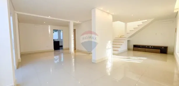 Sobrado com 4 Quartos à venda, 318m² no Grande Colorado, Brasília
