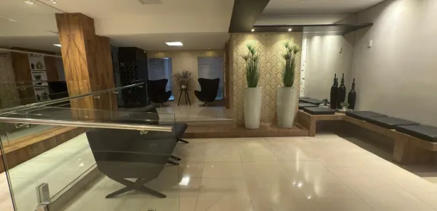 Apartamento com 3 Quartos para alugar, 123m² no Zona 01, Maringá