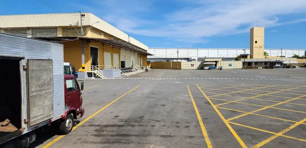 Galpão/Depósito/Armazém para alugar, 1300m² no Campinas de Pirajá, Salvador