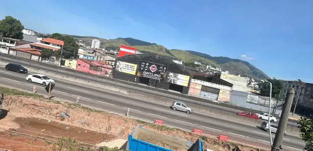 Galpão/Depósito/Armazém para venda ou aluguel, 360m² no Rancho Novo, Nova Iguaçu