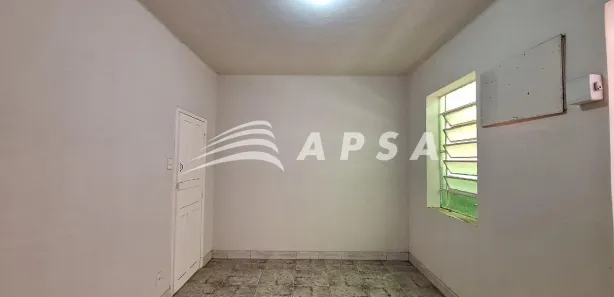 Casa com 1 Quarto para alugar, 55m² no Centro, Nova Iguaçu