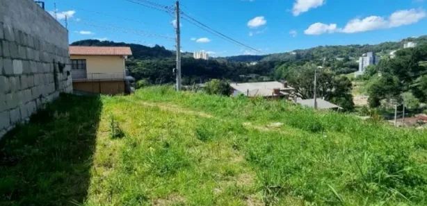 Lote/Terreno à venda, 425m² no Cruzeiro, Caxias do Sul