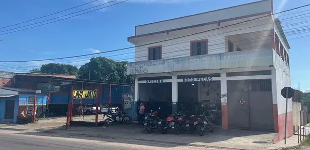 Casa com 3 Quartos à venda, 900m² no Monte das Oliveiras, Manaus