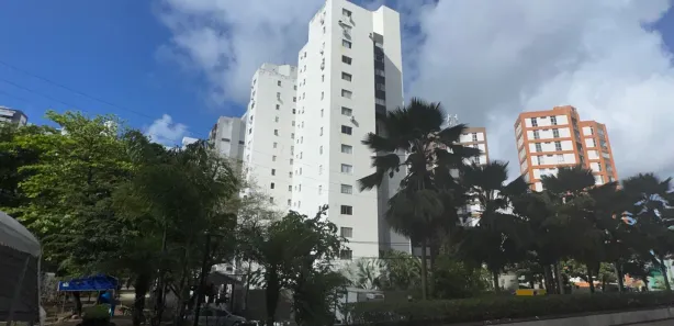 Apartamento com 1 Quarto para alugar, 50m² no Pituba, Salvador
