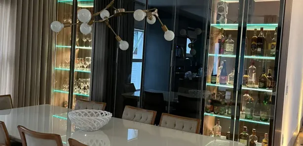 Sobrado com 4 Quartos à venda, 360m² no Jardins Valência, Goiânia