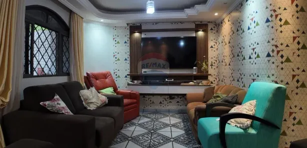 Sobrado com 4 Quartos à venda, 290m² no Samambaia Sul, Brasília