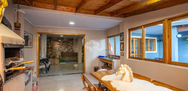 Casa com 3 Quartos à venda, 151m² no Igara, Canoas