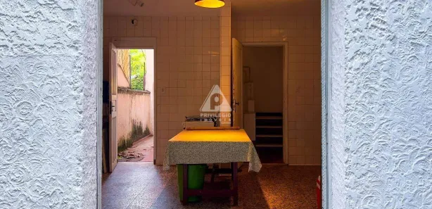 Casa com 3 Quartos à venda, 211m² no Humaitá, Rio de Janeiro