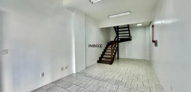 Sala Comercial para alugar, 47m² no Centro, Bento Gonçalves