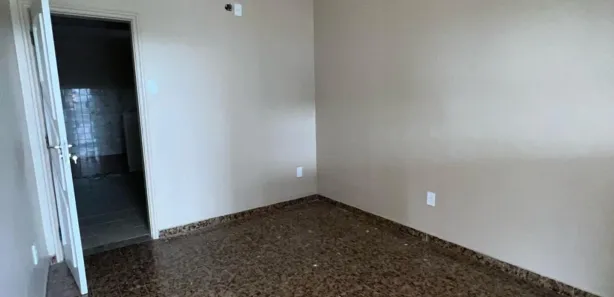 Sobrado com 3 Quartos à venda, 200m² no Adrianópolis, Manaus