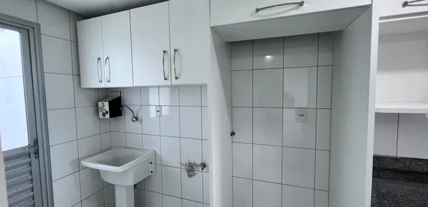 Casa de Condomínio com 3 Quartos à venda, 120m² no Aleixo, Manaus