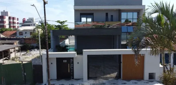Sobrado com 3 Quartos à venda, 390m² no , Matinhos