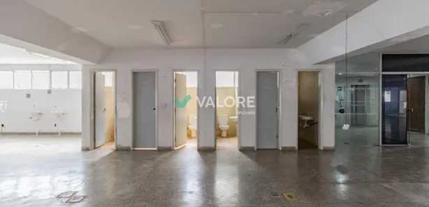 Sala Comercial para alugar, 544m² no Santa Efigênia, Belo Horizonte