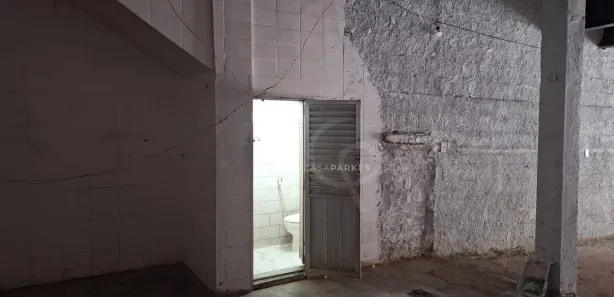 Ponto Comercial para alugar, 245m² no Copacabana, Rio de Janeiro