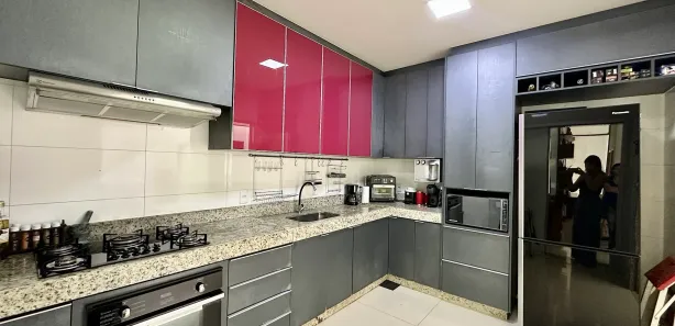 Casa de Condomínio com 4 Quartos à venda, 240m² no Jardins Verona, Goiânia