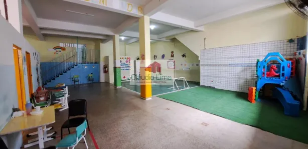 Imóvel Comercial à venda, 821m² no Cosme de Farias, Salvador