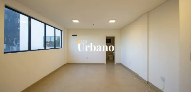 Sala Comercial para alugar, 30m² no Centro, Canoas