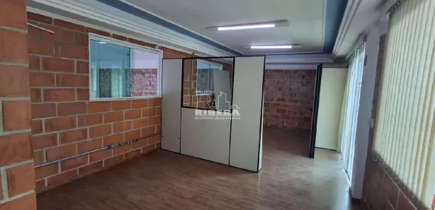 Ponto Comercial para alugar, 158m² no Jardim Prestes de Barros, Sorocaba