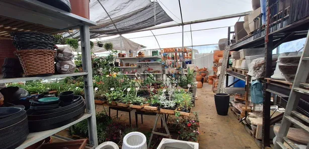 Ponto Comercial à venda, 90m² no Jardim Altos de Santana I, Jacareí
