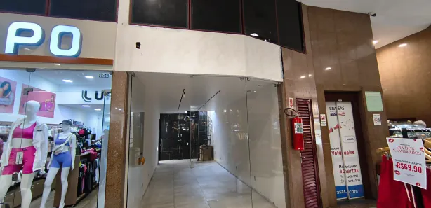 Ponto Comercial para alugar, 23m² no Vila Valqueire, Rio de Janeiro