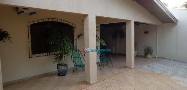 Imóvel Comercial com 3 Quartos à venda, 232m² no Remanso Campineiro, Hortolândia