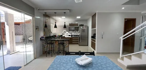 Casa de Condomínio com 3 Quartos à venda, 230m² no Campo Grande, Rio de Janeiro