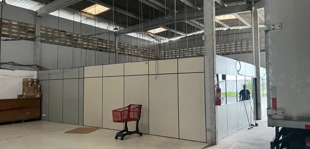 Galpão/Depósito/Armazém com 1 Quarto para alugar, 750m² no Pirajá, Salvador
