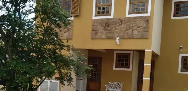 Casa de Condomínio com 3 Quartos para alugar, 235m² no Jardim Independência, Taubaté
