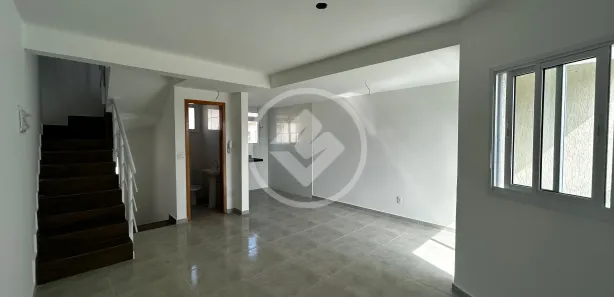 Casa com 2 Quartos à venda, 90m² no Vila Santa Rosa, Guarujá