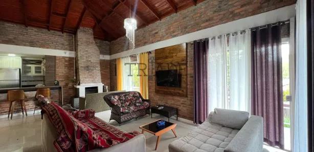 Fazenda/Sítio com 3 Quartos para alugar, 260m² no São Pedro da Terceira Légua, Caxias do Sul