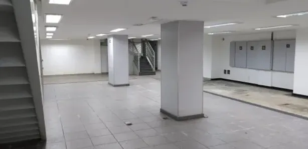 Ponto Comercial para alugar, 450m² no Santo Antônio, Belo Horizonte