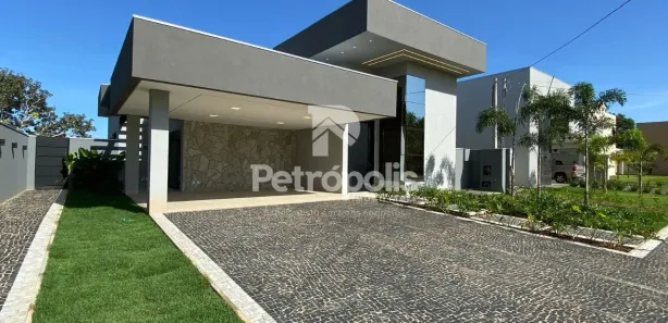 Casa de Condomínio com 3 Quartos à venda, 240m² no Loteamento Caribe Residence & Resort 2ª Etapa, Palmas