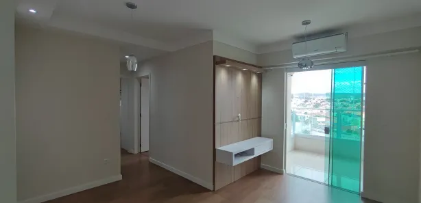 Apartamento com 2 Quartos para alugar, 60m² no Vila Haro, Sorocaba