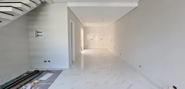 Sobrado com 2 Quartos à venda, 81m² no Centro, Matinhos