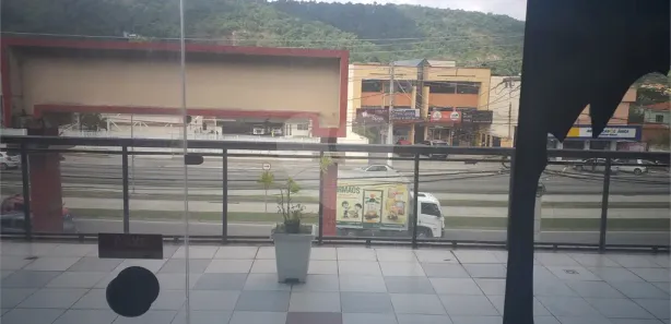 Sala Comercial à venda, 49m² no Itaipu, Niterói